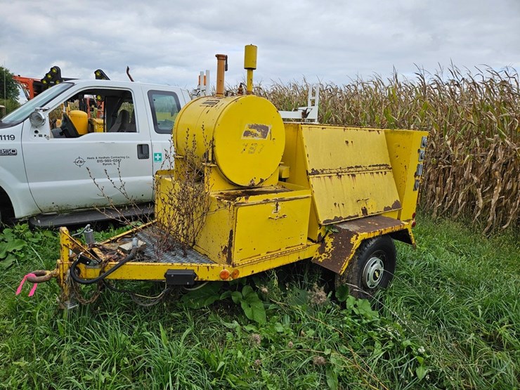 #2076-•-797-towable-generator-image-1