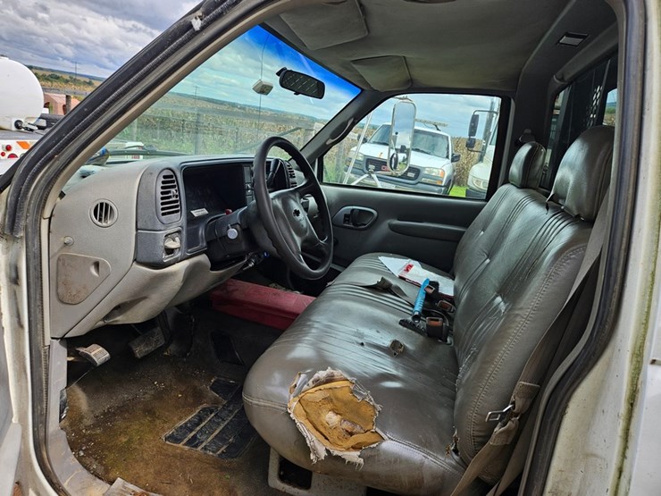 chevrolet-3500-image-33