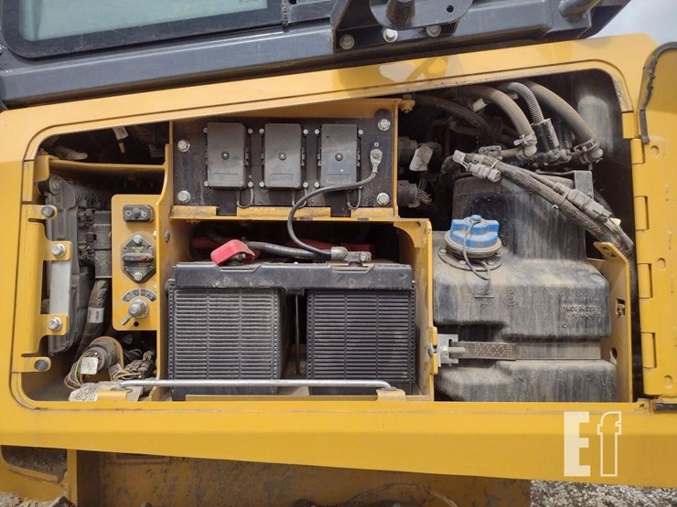 23-deere-650p-xlt-image-21