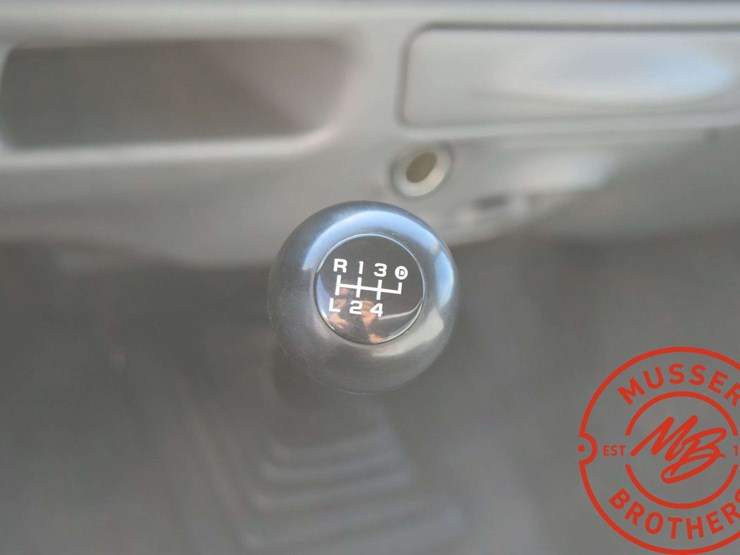 2002-ford-f350-xl-image-32