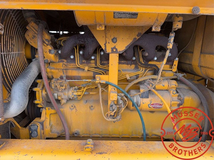 deere-670b-image-28