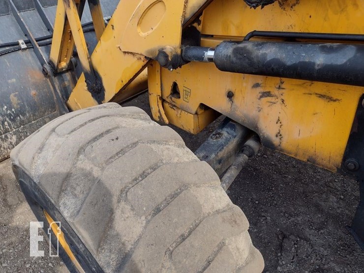 jcb-3cx14-image-18