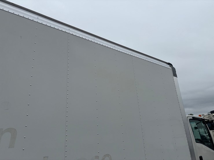 #2332-•-2021-isuzu-16'-box-truck-image-61