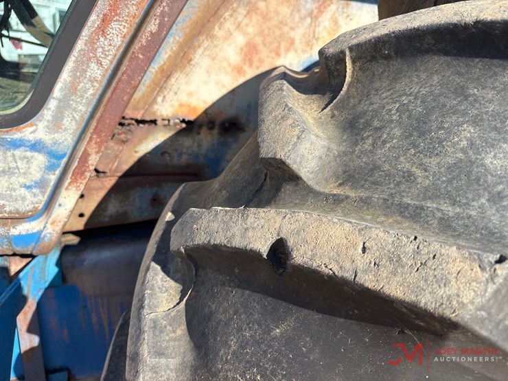 ford-tractor-image-9
