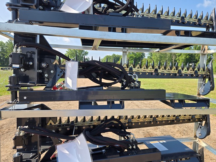 #2113-•-(edmore)wolverine-sickle-bar-mower-image-5