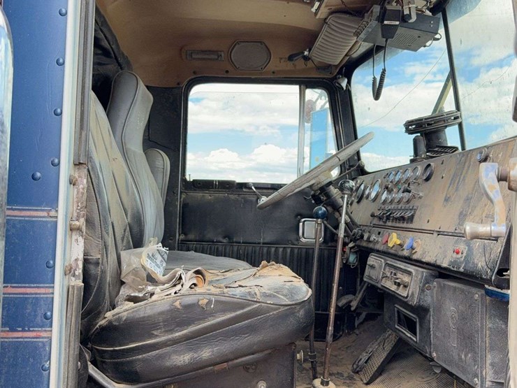 1979-kenworth-w900a-image-40