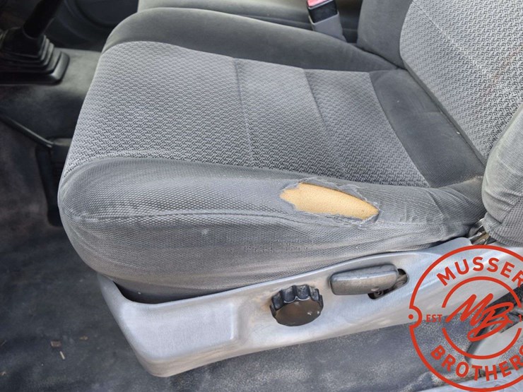 2002-ford-f250-xlt-image-39