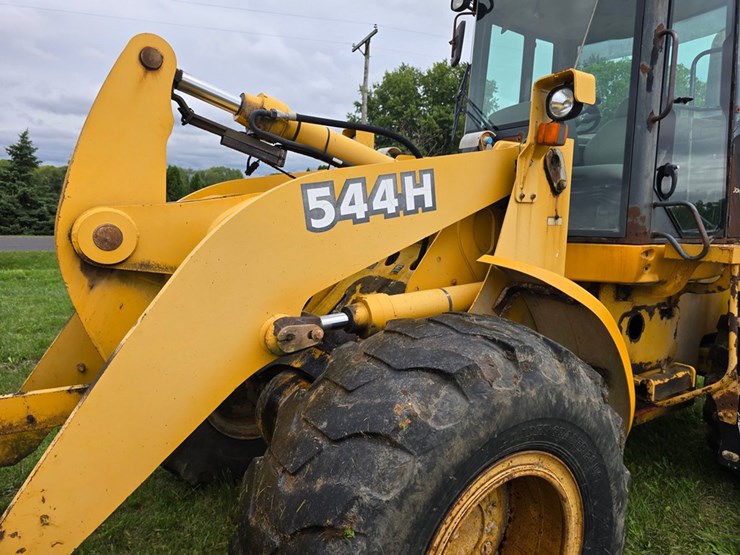 deere-544h-image-13