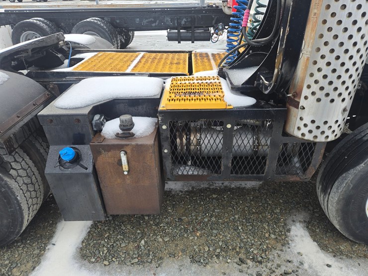 2011-capacity-tj5000dr-image-23