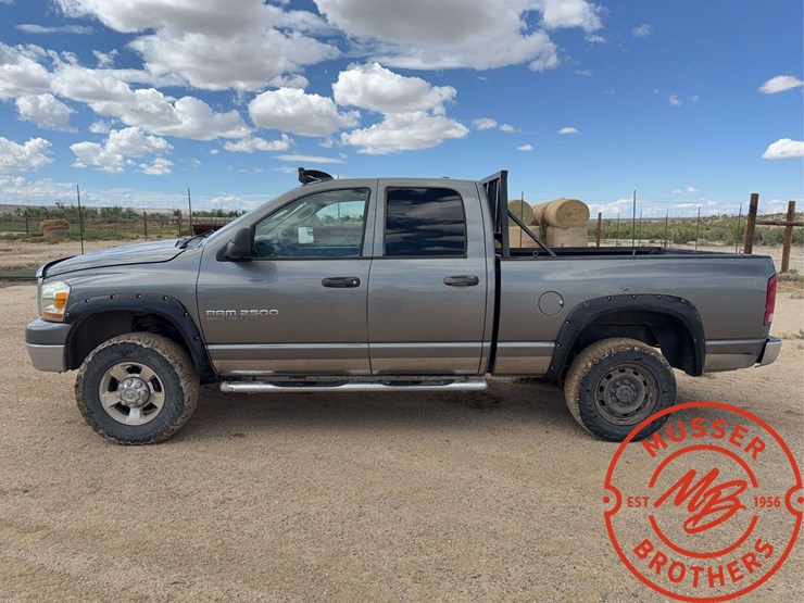 2006-dodge-ram-2500-image-2