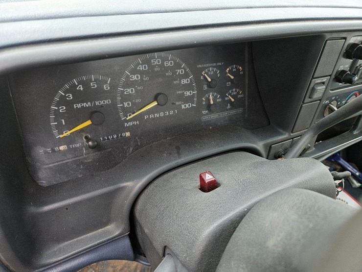 chevrolet-3500-image-21