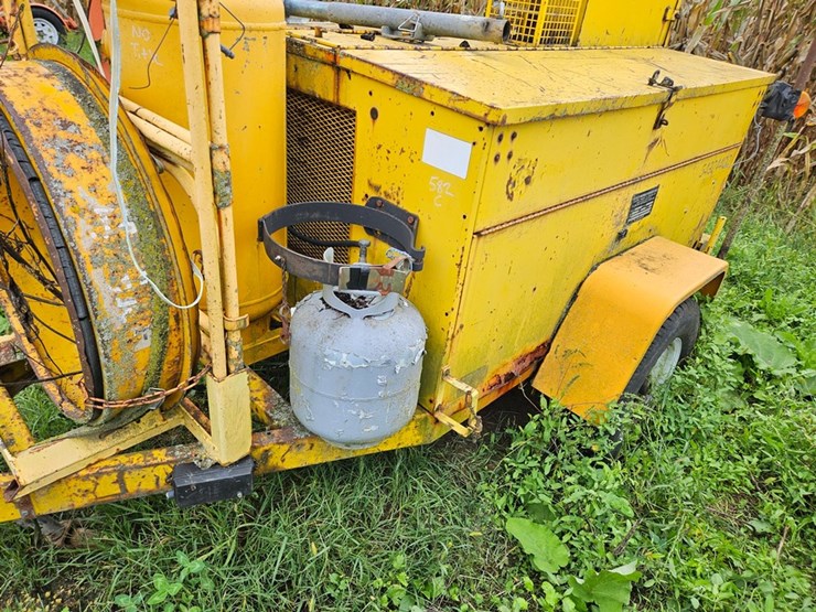 #2075-•-hescc-1500-15-service-trailer-image-12
