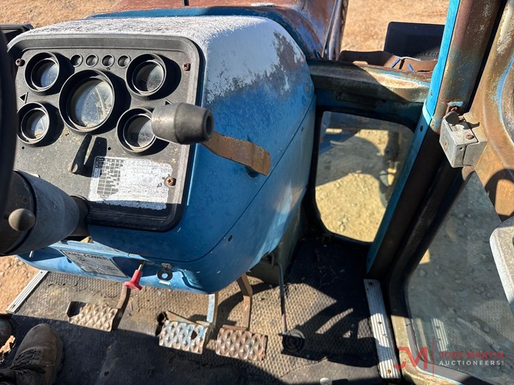 ford-tractor-image-23