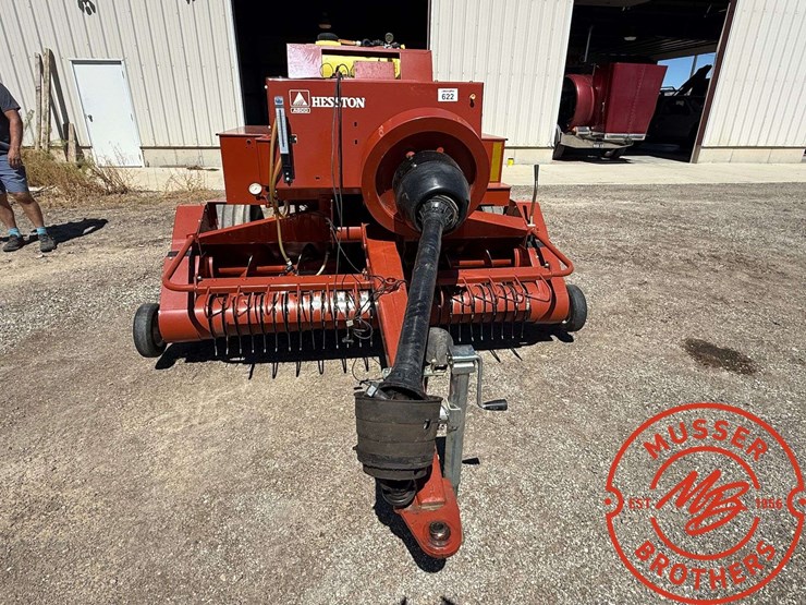 hesston-4590-image-7