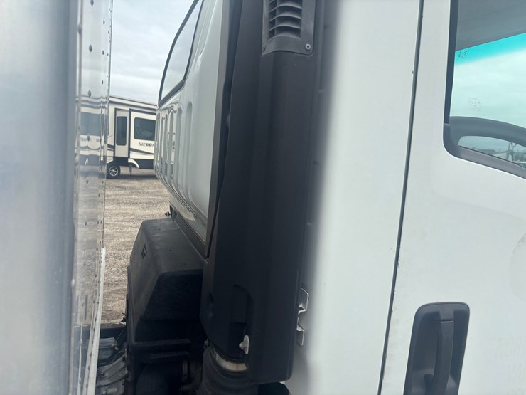 #2330-•-2008-gmc-16'-box-truck-image-21