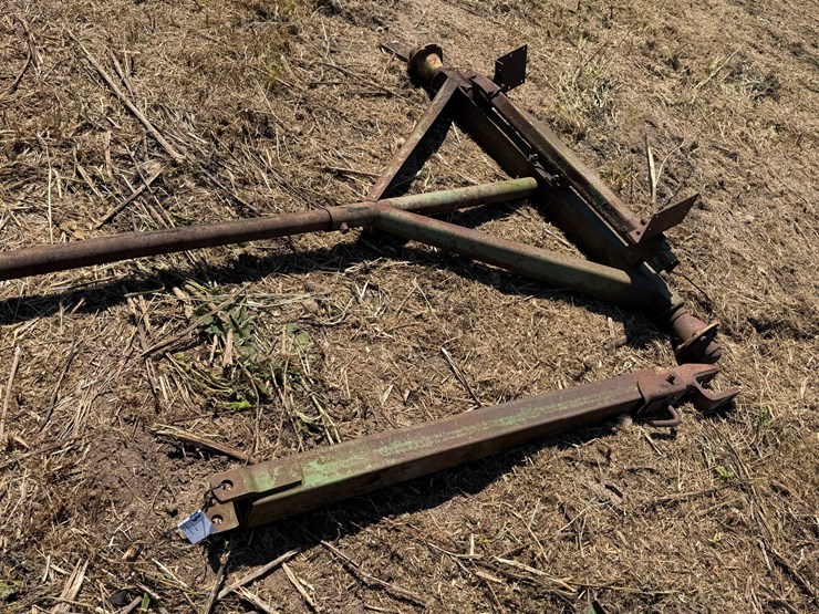 #2503-•-john-deere-running-gear-parts-image-3