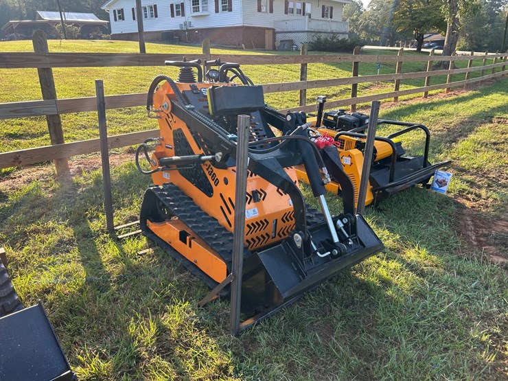 #136-•-sdlool-skid-steer-loader-image-6