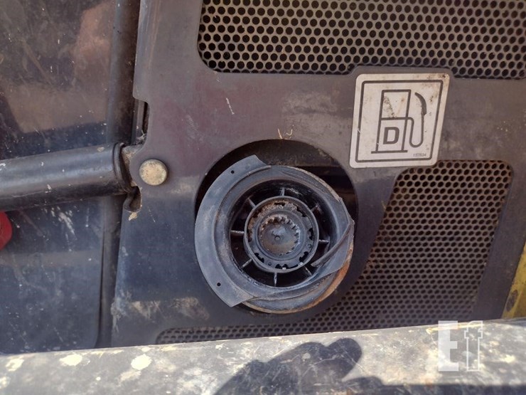 yanmar-s270v-image-18