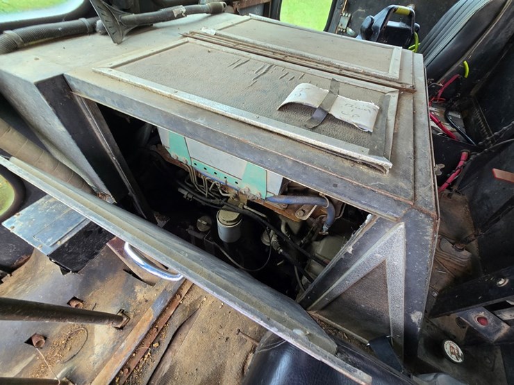 #2032-•-ago-trackt-gt1000h-dump-truck-image-36
