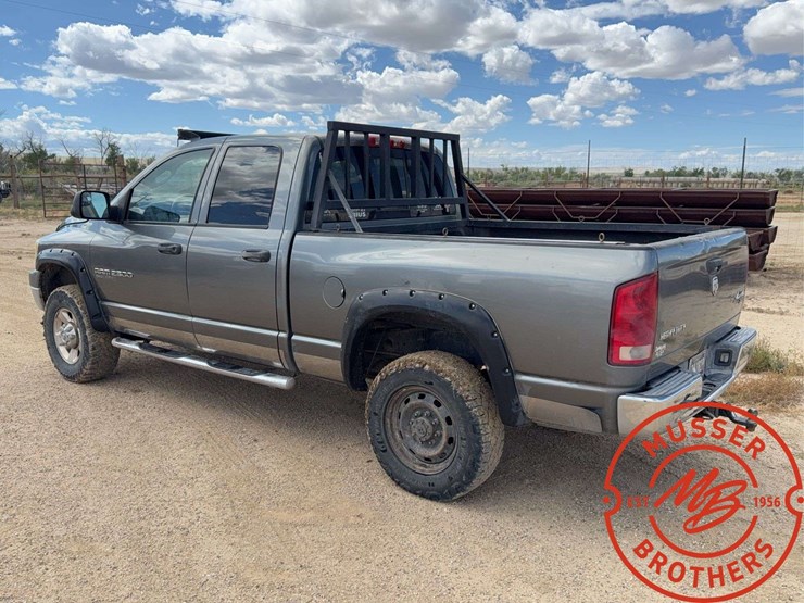 2006-dodge-ram-2500-image-3