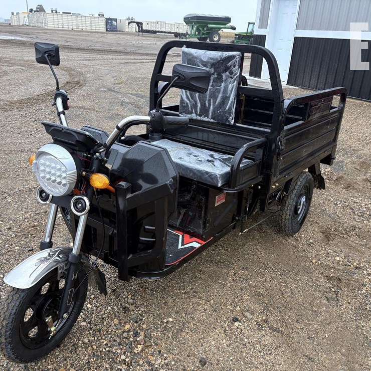 2026 IRET13 ELECTRIC TRICYCLE #4 (BLACK) 10094