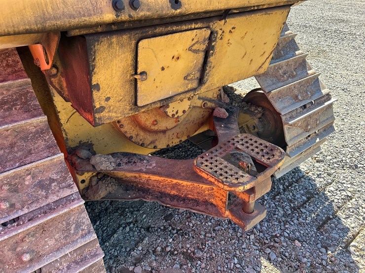caterpillar-d5m-image-30
