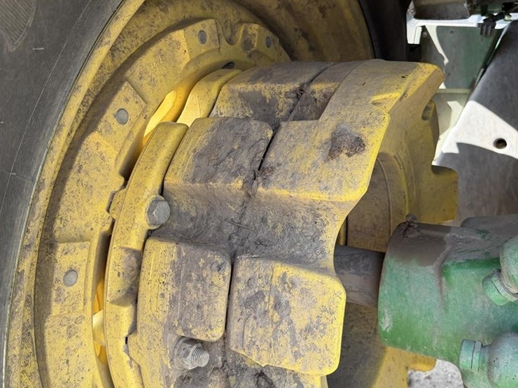 2021-john-deere-6155r-image-23