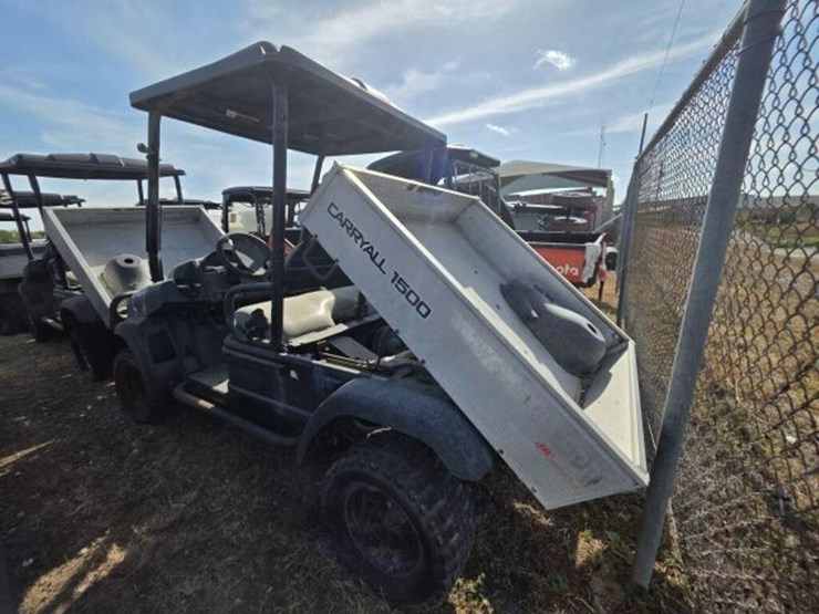 2021-club-car-carryall-295-image-3