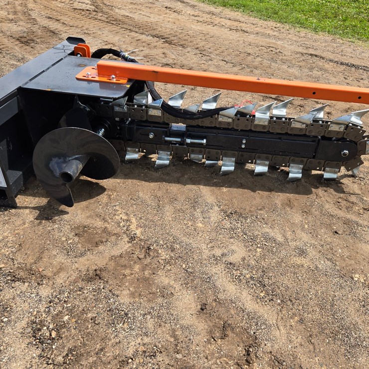 #2168 • (Edmore)wolverine 48" trencher
