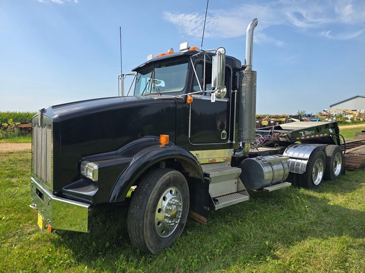 1996-kenworth-t800b-image-1