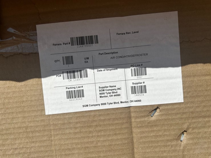 #42733-•-(3)-boxes-of-a/c-parts-image-4