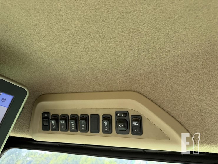 2011-john-deere-9870-sts-image-79