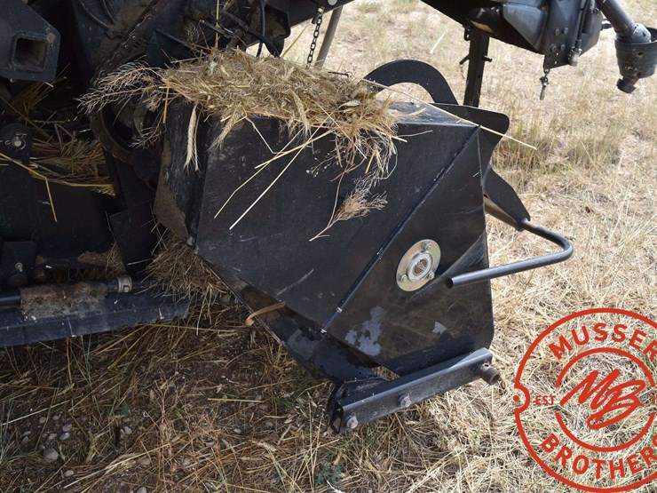 case-ih-lbx432-image-21