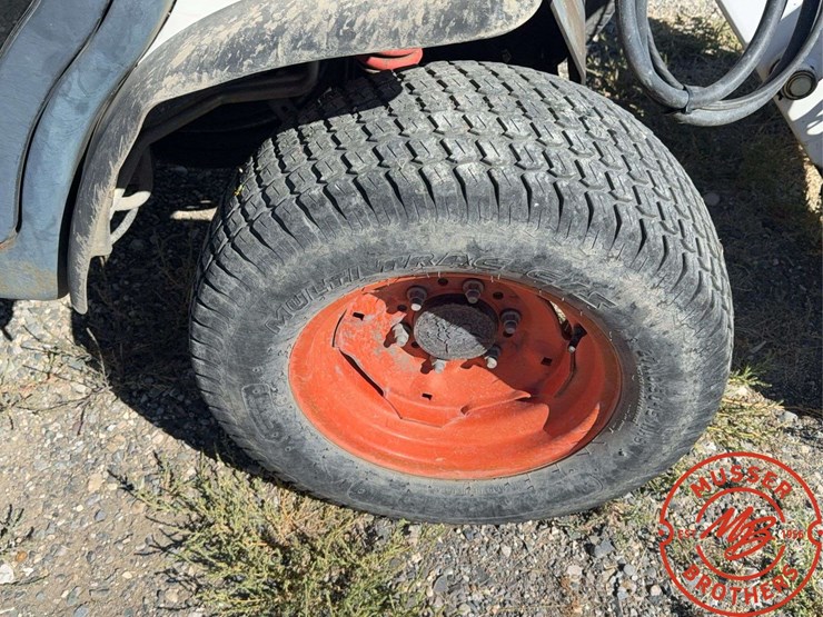 bobcat-5600-toolcat-image-15