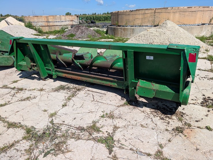 john-deere-444-image-3