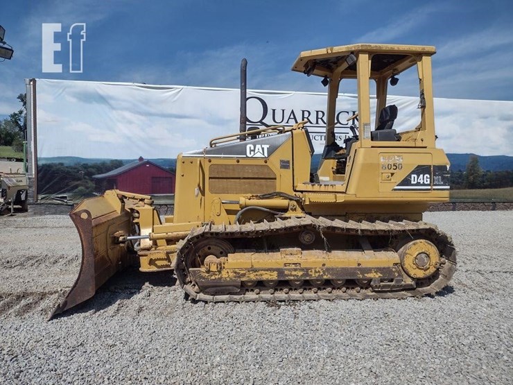 2003-caterpillar-d4g-xl-image-1