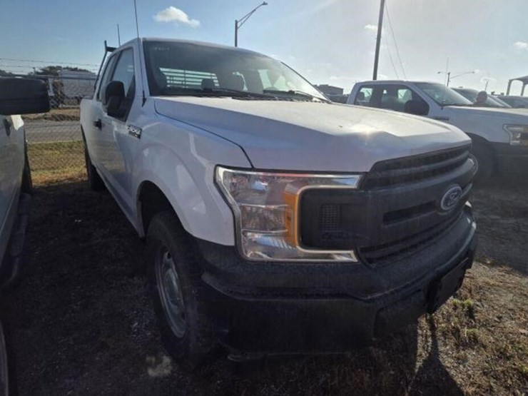 2020-ford-f150-image-2