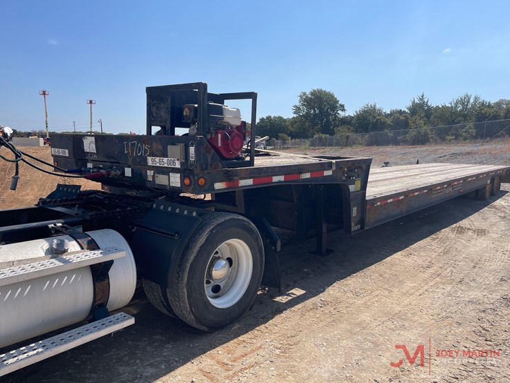 2000-trail-king-tk70sa-482-sliding-axle-trailer-image-7