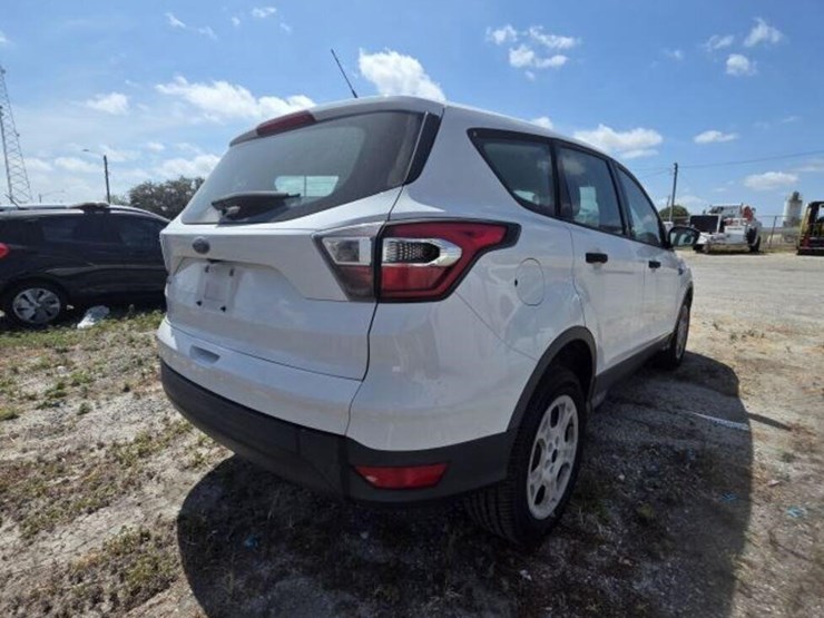 ford-escape-image-3
