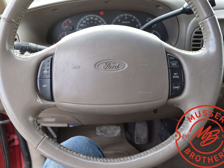2001-ford-f150-image-29