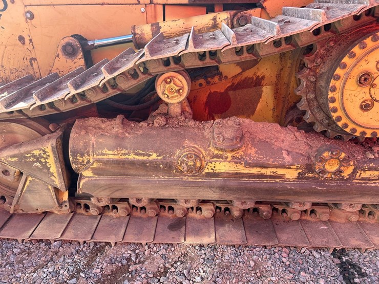 caterpillar-d5m-image-46