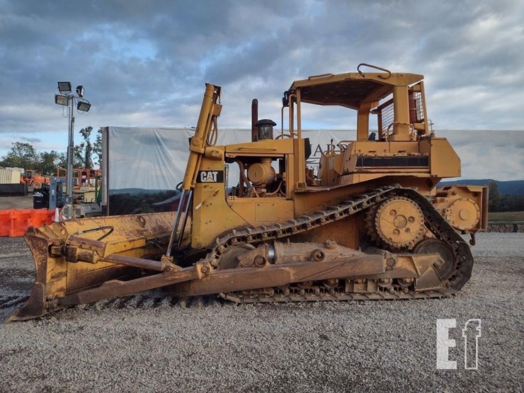 1996-caterpillar-d6h-image-1