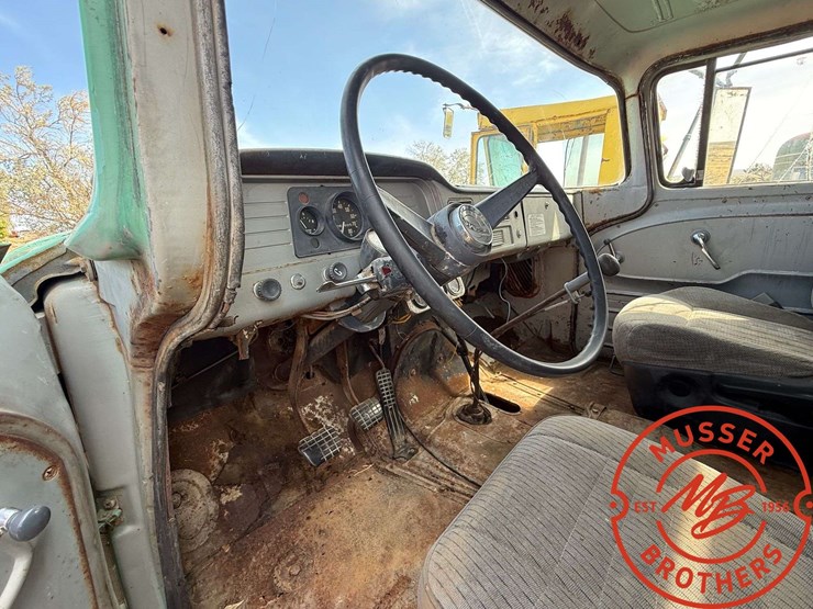 1969-gmc-4000-image-10