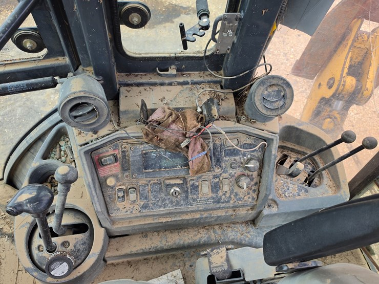 deere-310sg-image-32