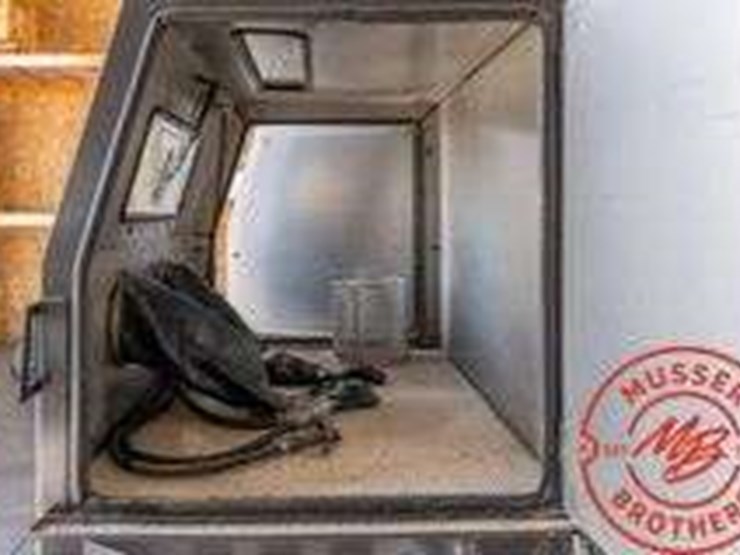 raptor-blaster-slurry-blast-cabinet-model-rb4836s-image-5