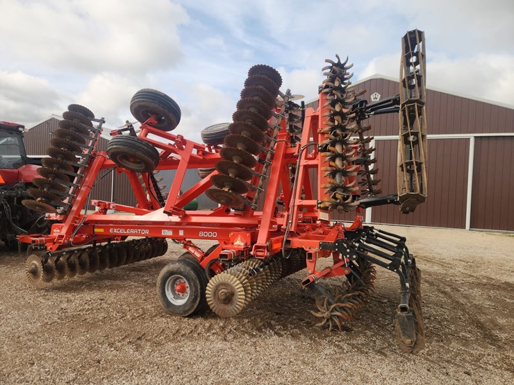 #2448-•-2015-kuhn-excelerator-8000-vertical-till-image-11