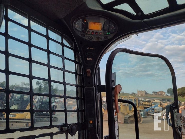 2020-bobcat-t770-image-7