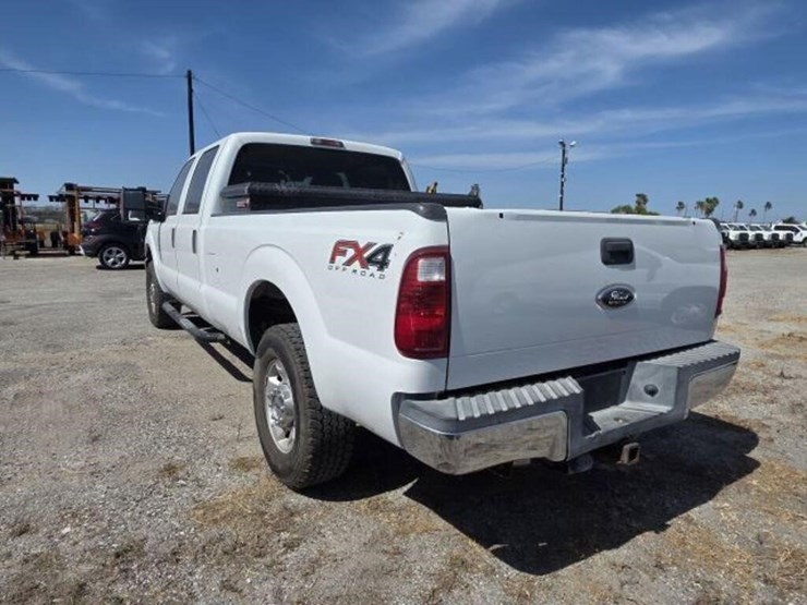 2011-ford-f250-image-4