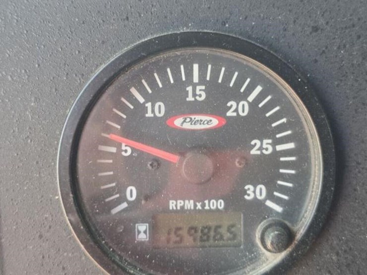2005-pierce-pumper-4p1cc01c05a005463-image-9