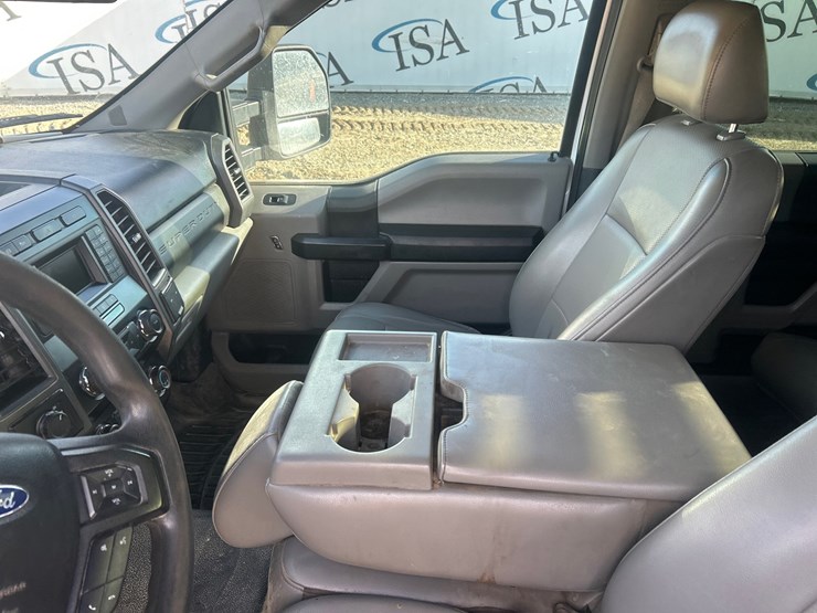 2020-ford-f350-image-54